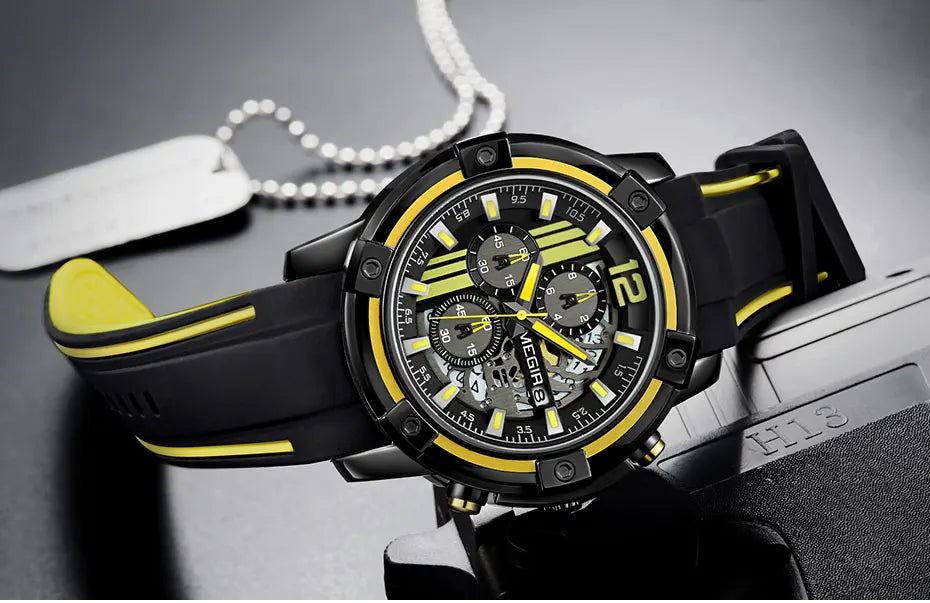 Megir Men's Sports Quartz Watches Army Military Chronograph Wristwatch for Man Luminous Relogios Masculino Clock 2097 Black Red