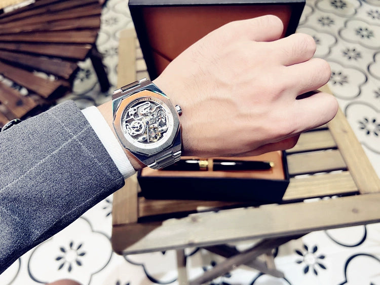 Royal Retro Business Classic Oak Fashion Brand Watch