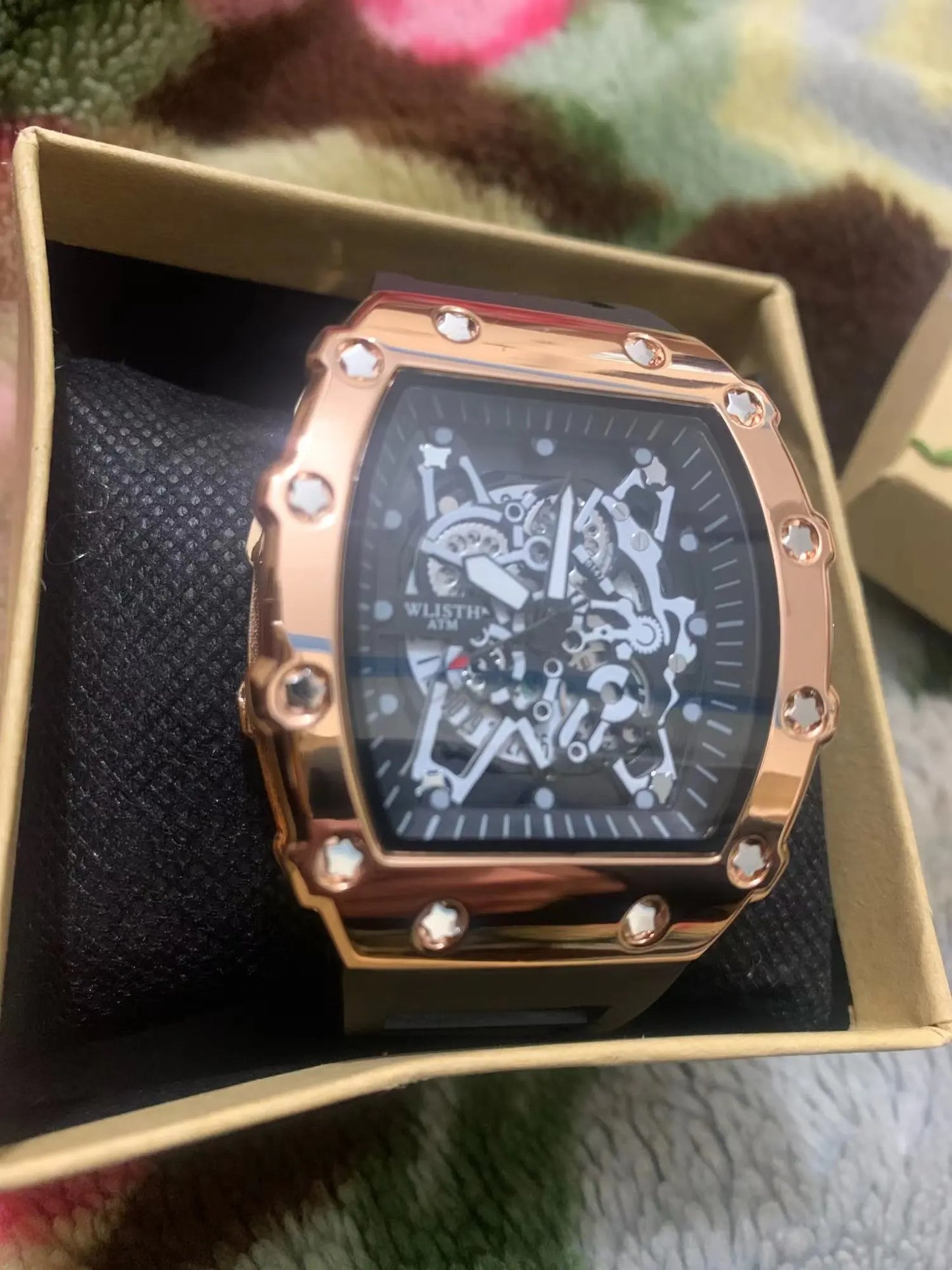Brand Men's Watch Fashion Automatic Movement Barrel Luminous Waterproof Clock Sports Male's Silicone Strap Quartz Wristwatch New